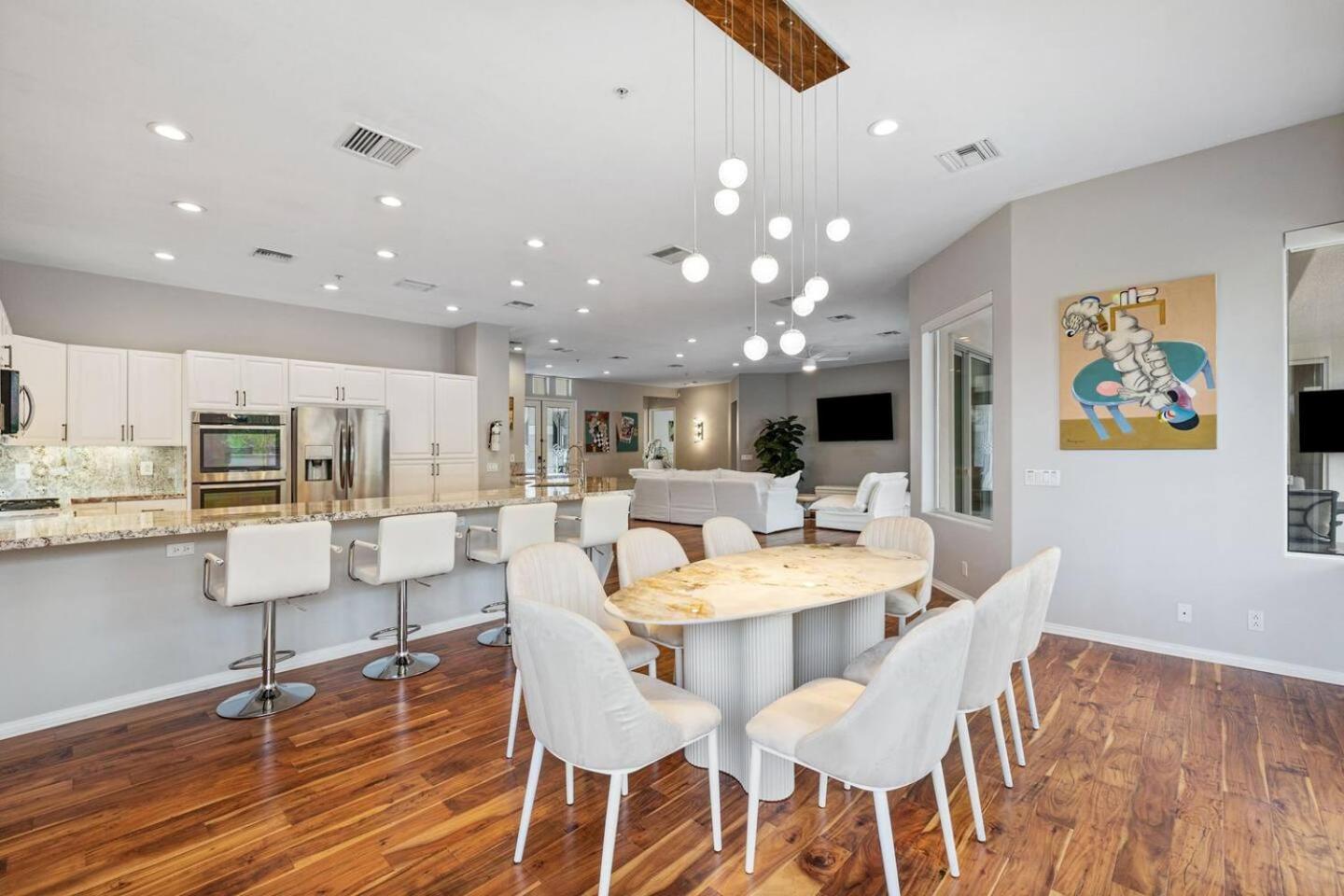Doheny Drive View Experience * Los Angeles