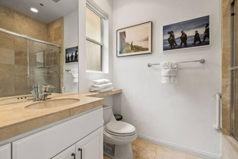 Apartment Doheny Drive View Experience *